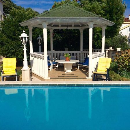 Guest House Vila Eli 헤르섹 외부 사진
