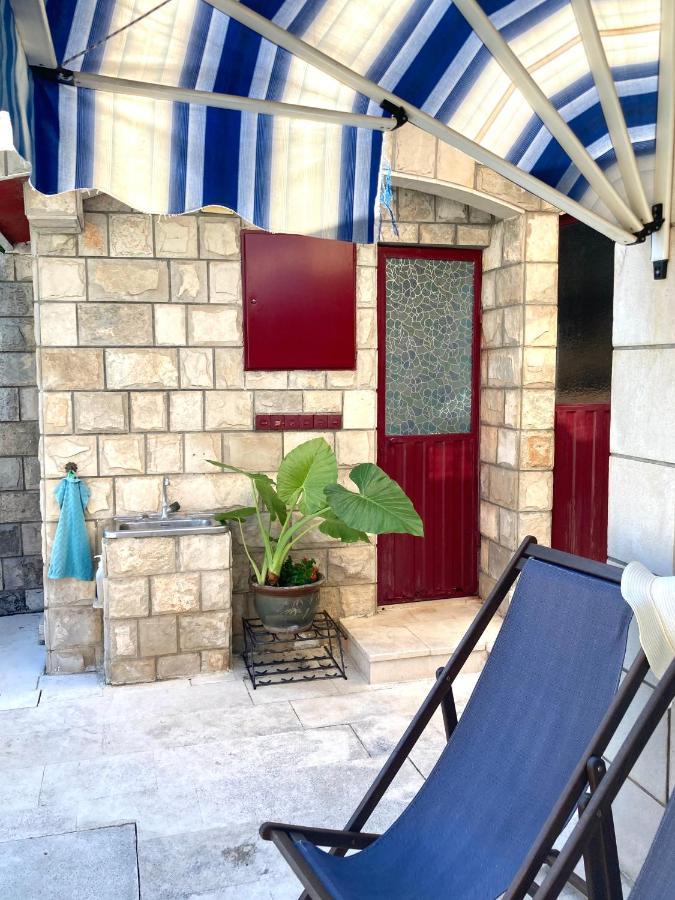 Guest House Vila Eli 헤르섹 외부 사진