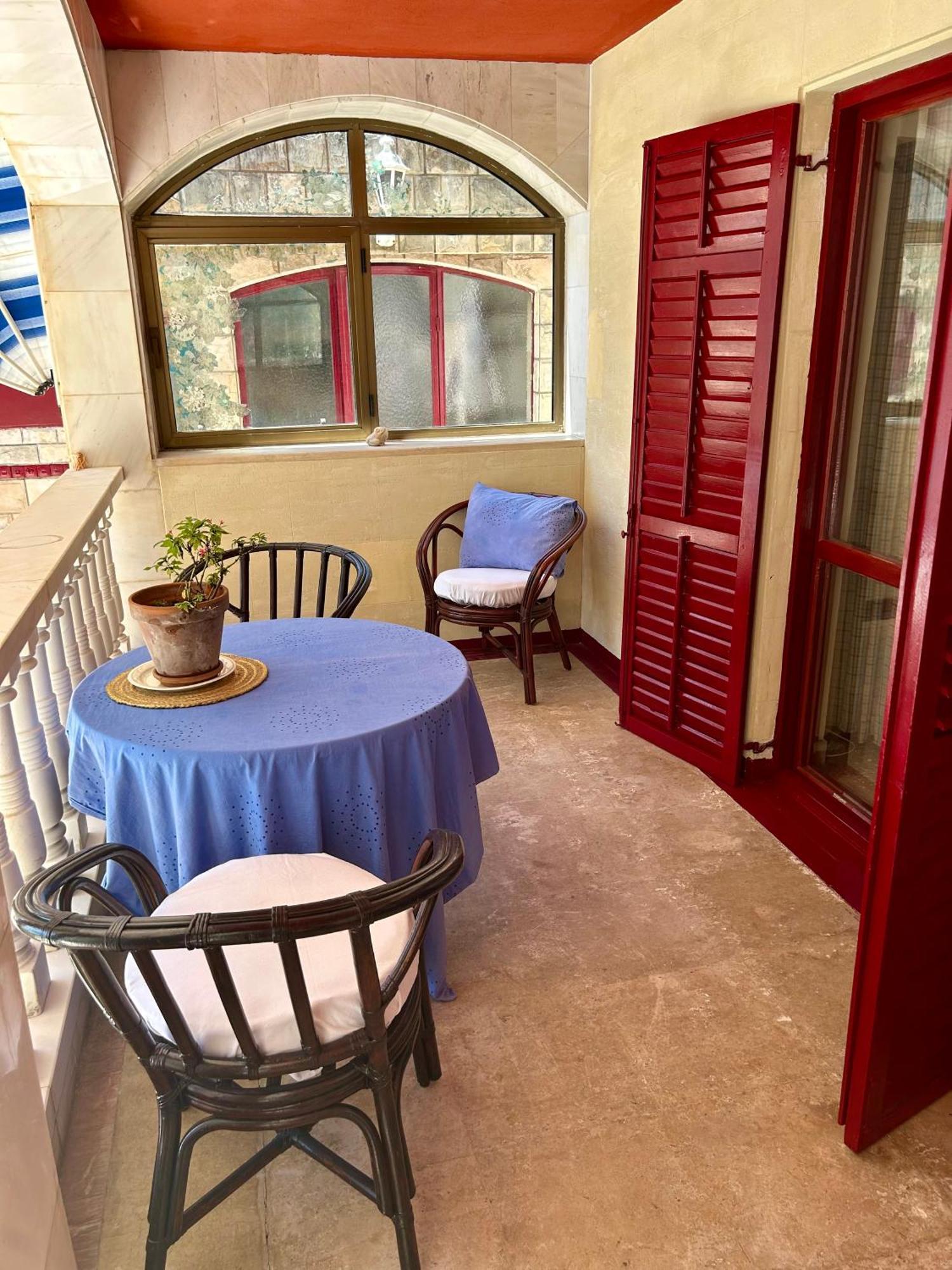 Guest House Vila Eli 헤르섹 외부 사진