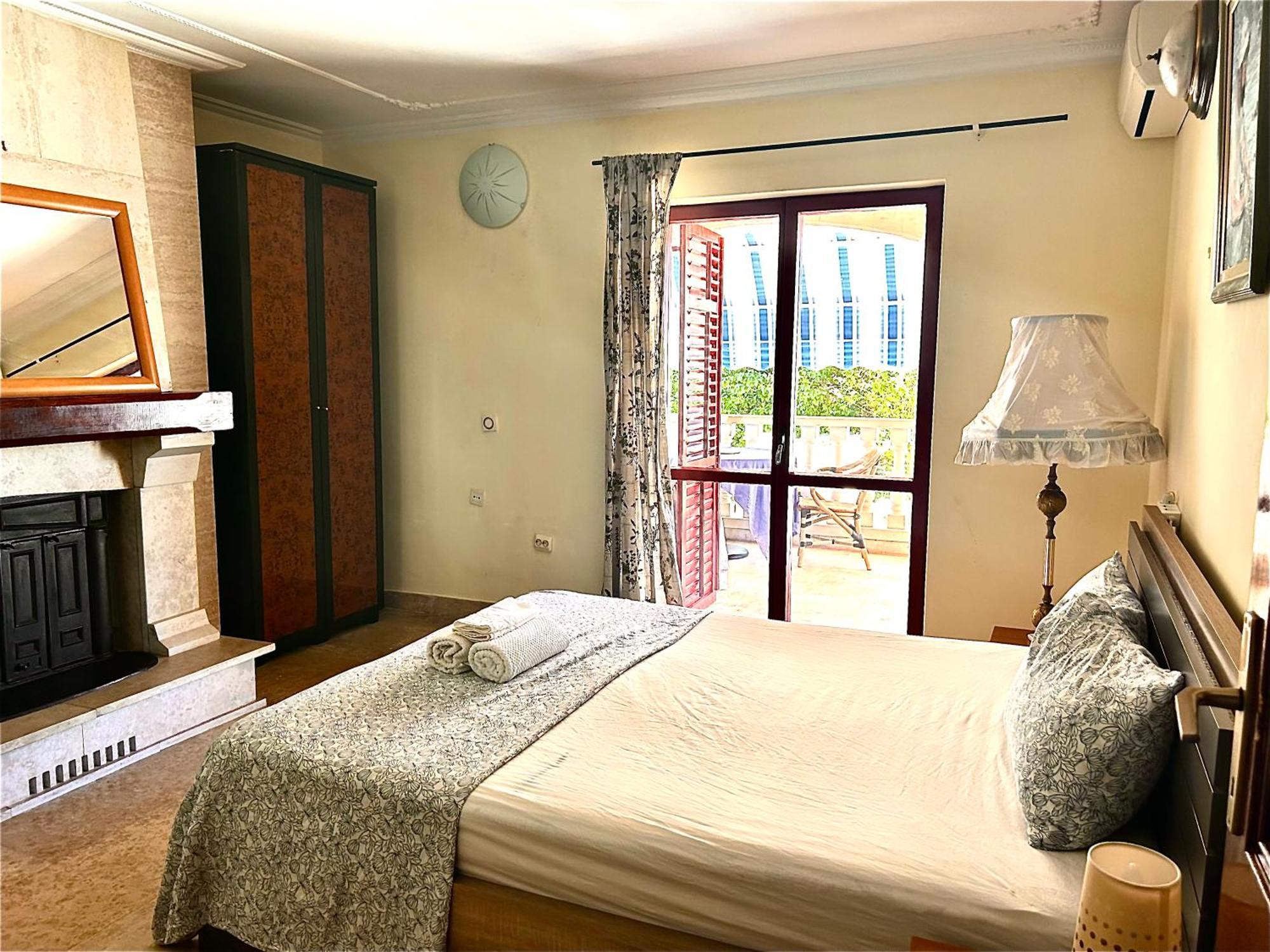 Guest House Vila Eli 헤르섹 외부 사진