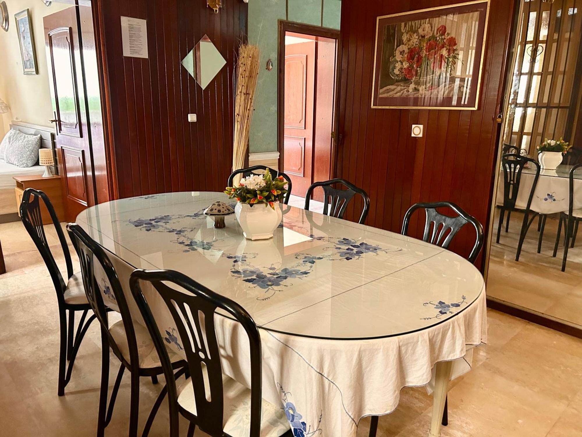 Guest House Vila Eli 헤르섹 외부 사진
